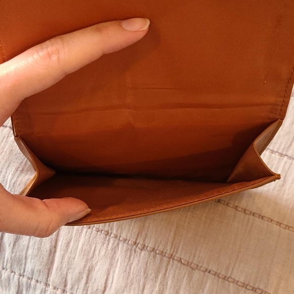 Wallet - Picture 3 of 4